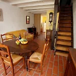 Nyaraló Chateau De Massignan *